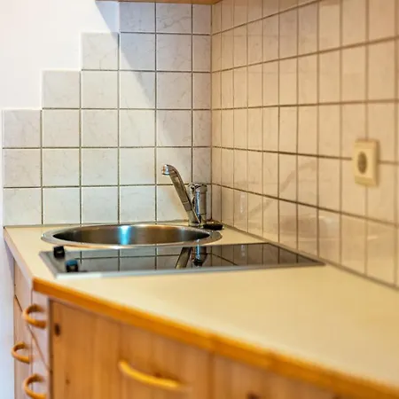 Lindenhof 2 Apartment *